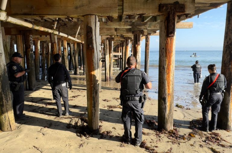 Santa Cruz police involved in hours-long beach standoff