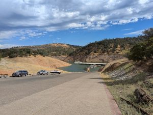 Lake Oroville continues to drop from lack of inflows